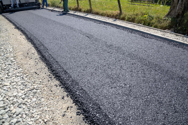 Recycled asphalt driveway Calgary is a smart choice for areas with a freeze-thaw climate.